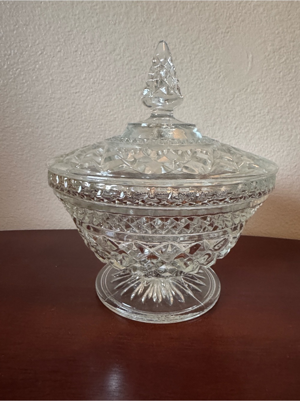 Vintage Anchor Hocking Wexford Lidded Glass Candy Dish with Lid - Clear